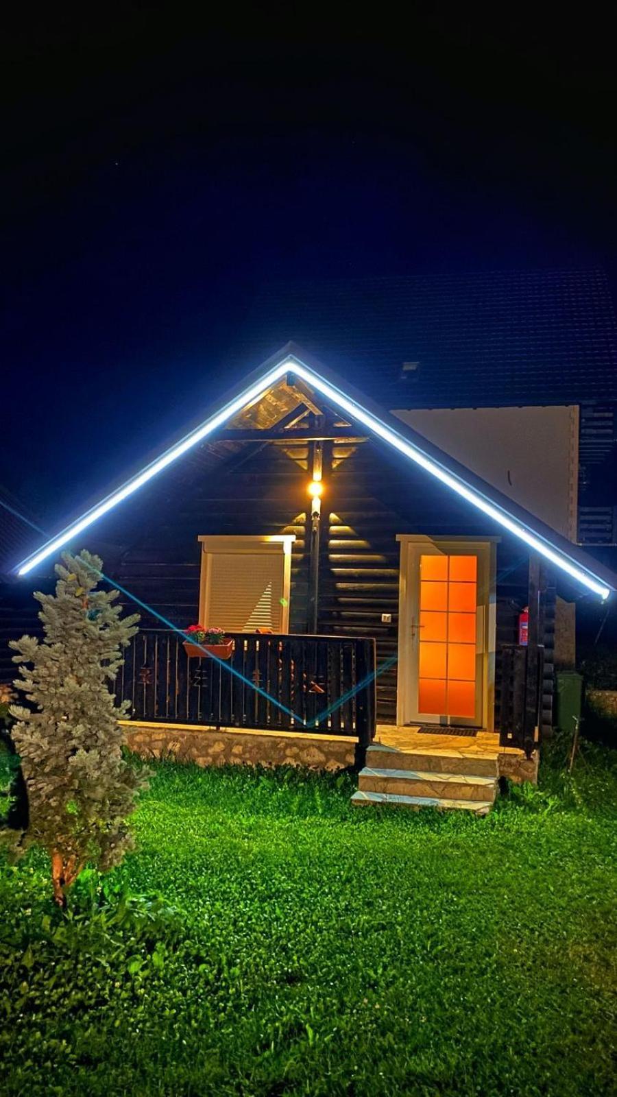 Hotel Tradita Валбона Екстериор снимка